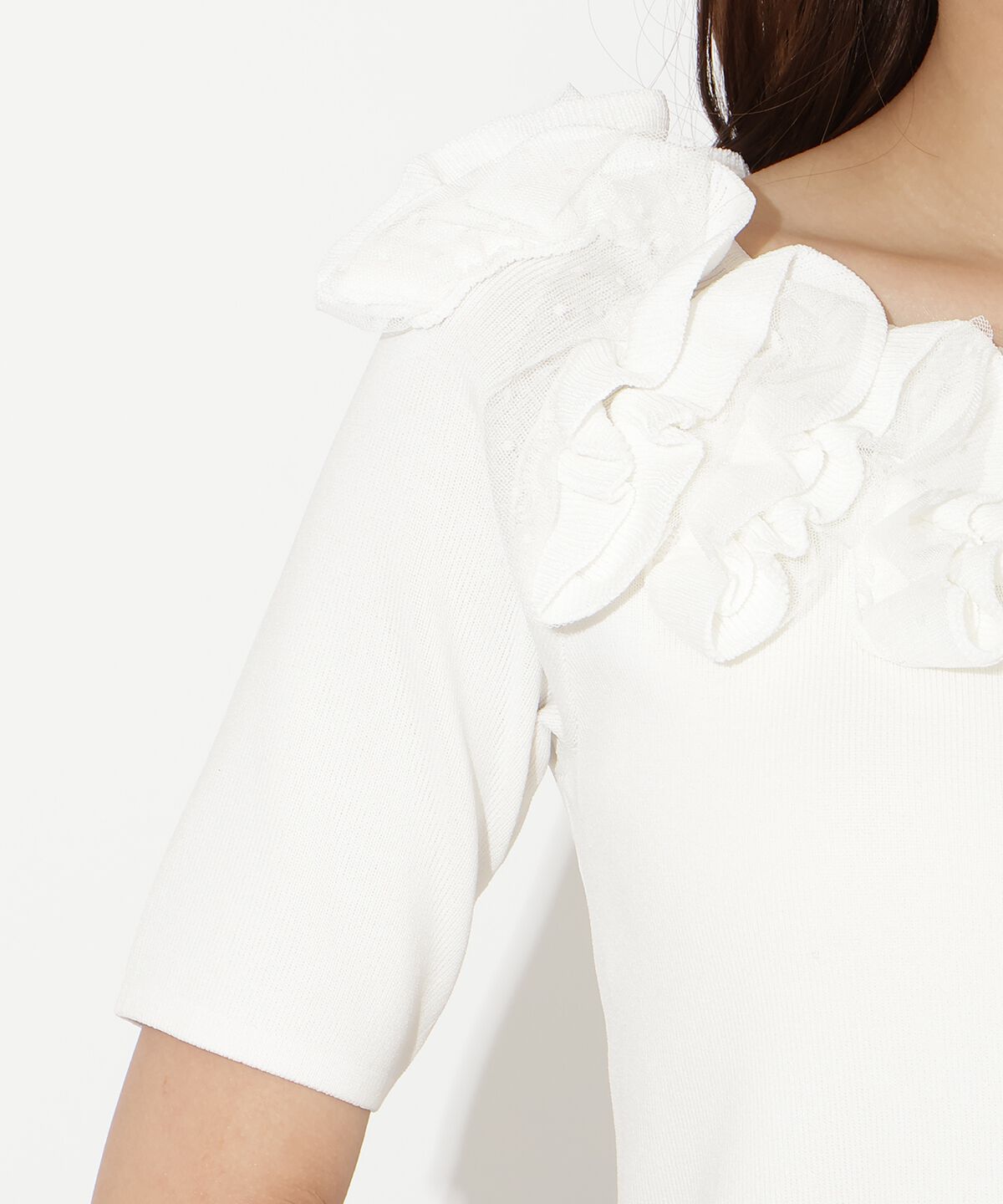 アンドクチュール「フリルボートネックニットプルオーバー」|ニット・セーター|