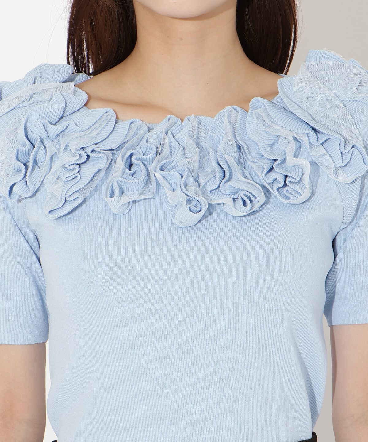 アンドクチュール「フリルボートネックニットプルオーバー」|ニット・セーター|