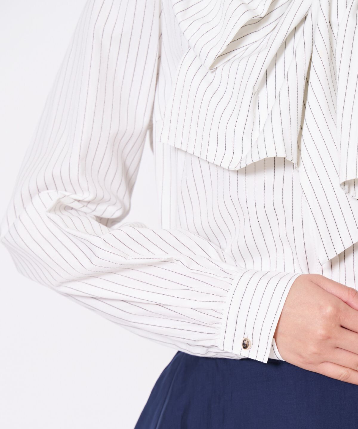 アンドクチュール「バタフライリボンストライプブラウス」|シャツ・ブラウス|