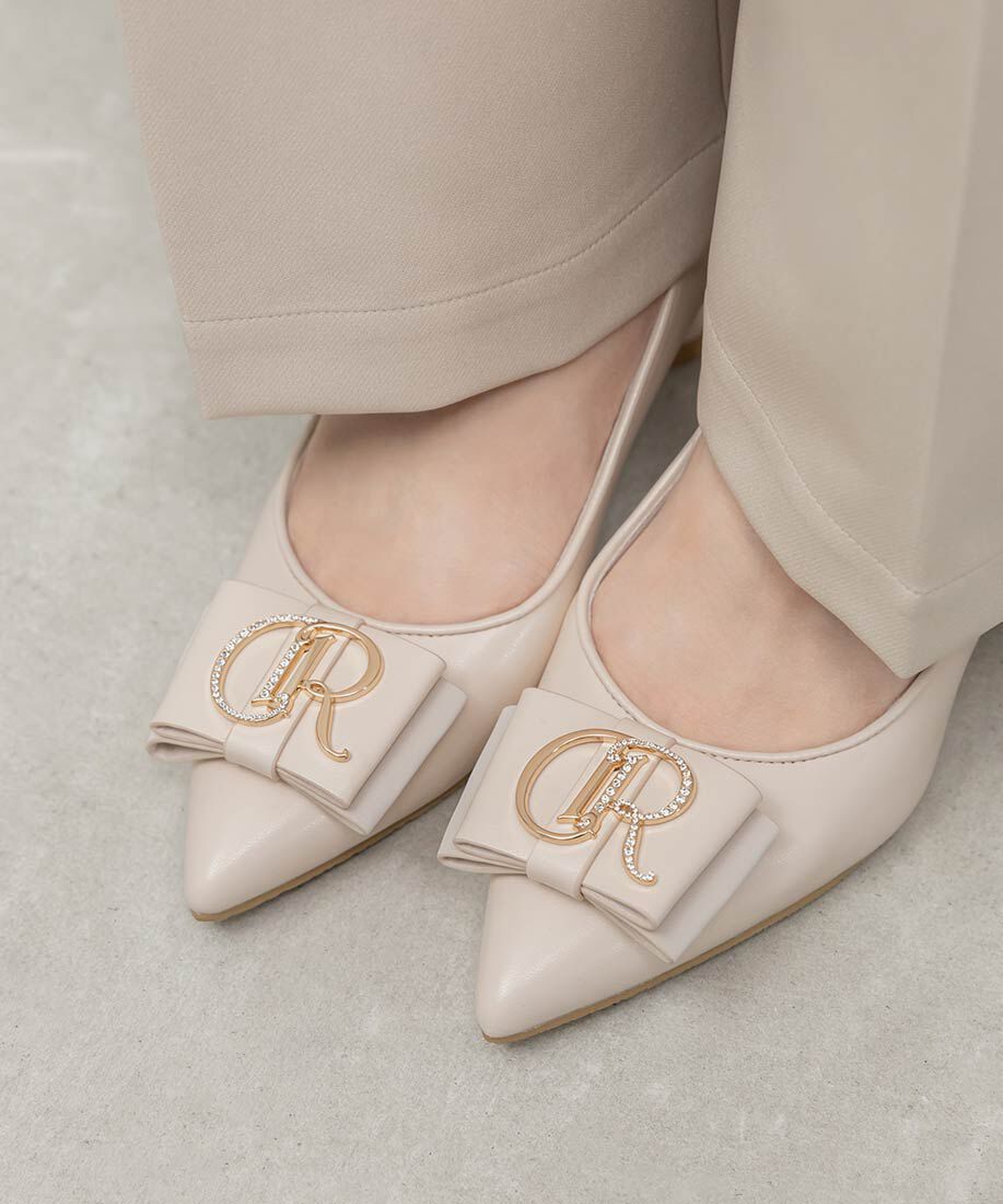  「【走れる美脚パンプス】ビジューモノグラムリボンフィットパンプス」|パンプス|