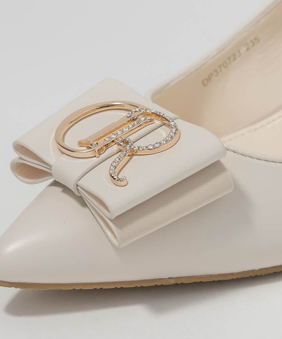  「【走れる美脚パンプス】ビジューモノグラムリボンフィットパンプス」|パンプス|