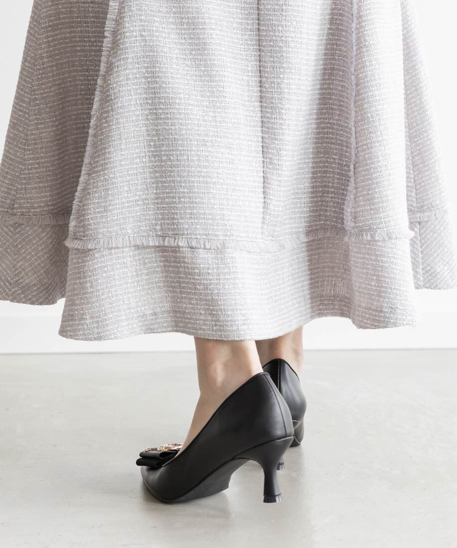  「【走れる美脚パンプス】ビジューモノグラムリボンフィットパンプス」|パンプス|