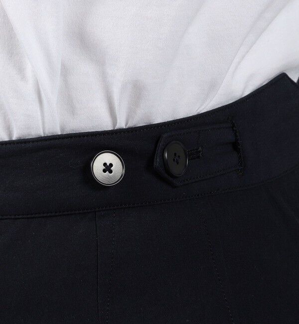 TOMORROWLAND MENS「コットン グラスツイル 2プリーツ ベルトレスパンツ」|チノ|