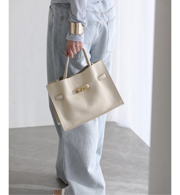  「VIOLAd&rsquo;ORO / ヴィオラドーロ ダブルフェイスレザーバッグ」|ショルダー・メッセンジャー|