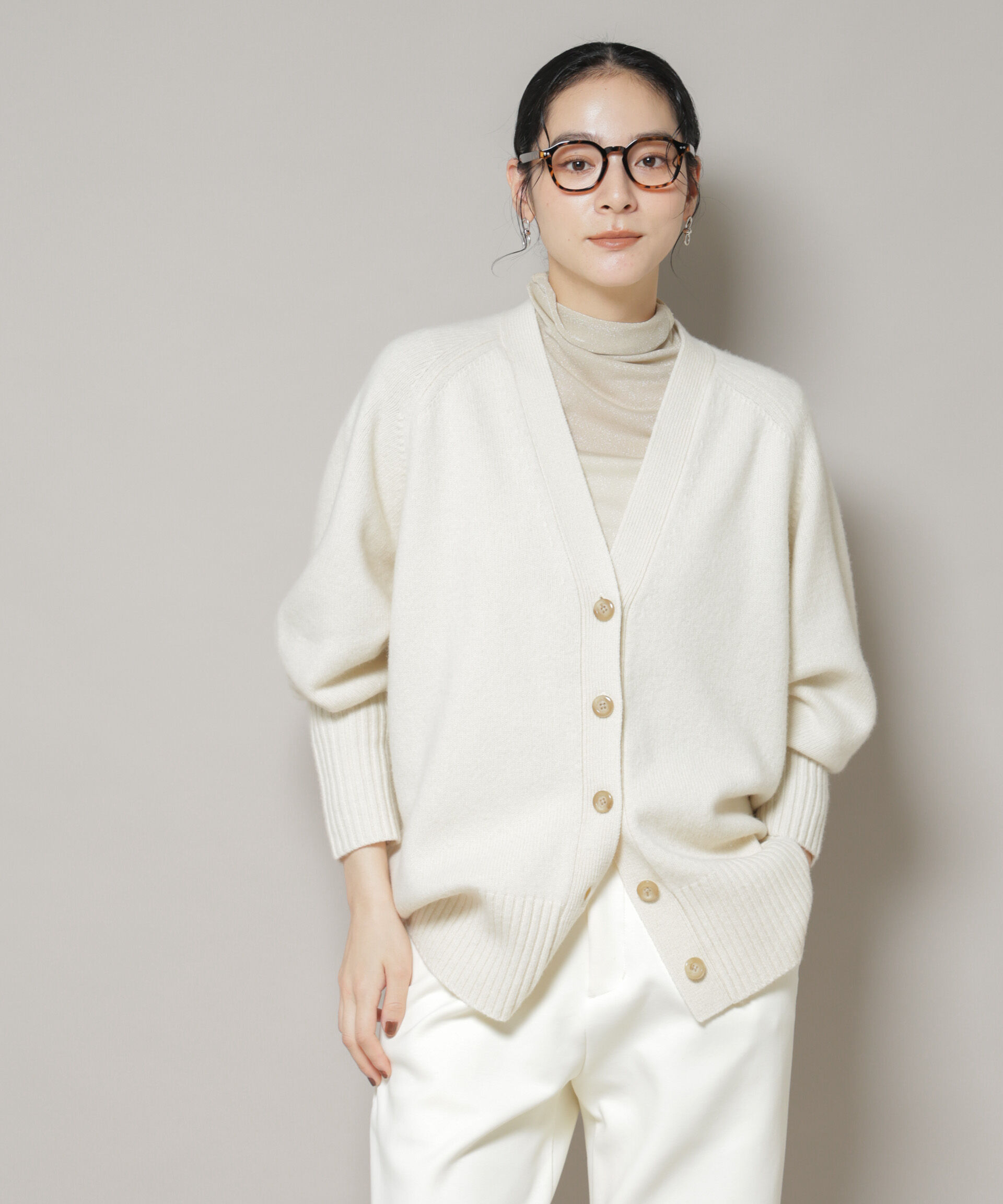 nano･universe「AQUAウールカシミヤVネックカーディガン」|ニット・セーター|