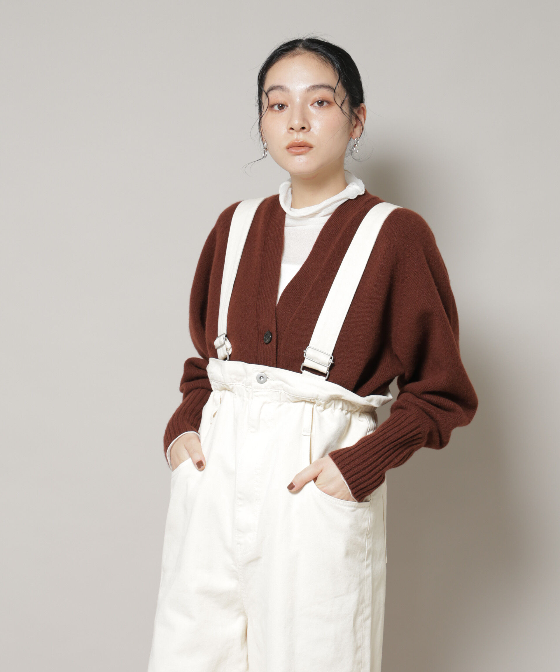 nano･universe「AQUAウールカシミヤVネックカーディガン」|ニット・セーター|