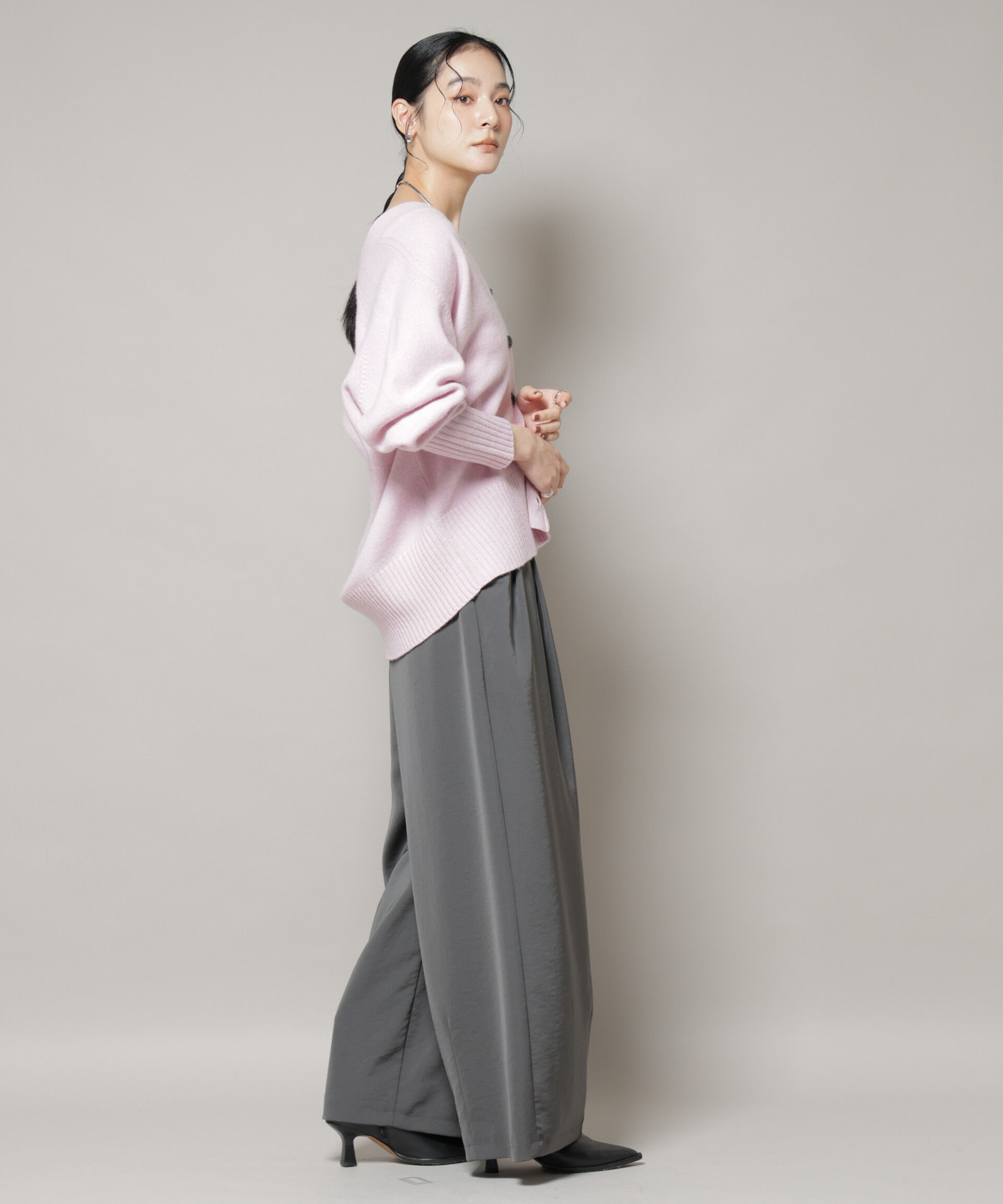 nano･universe「AQUAウールカシミヤVネックカーディガン」|ニット・セーター|