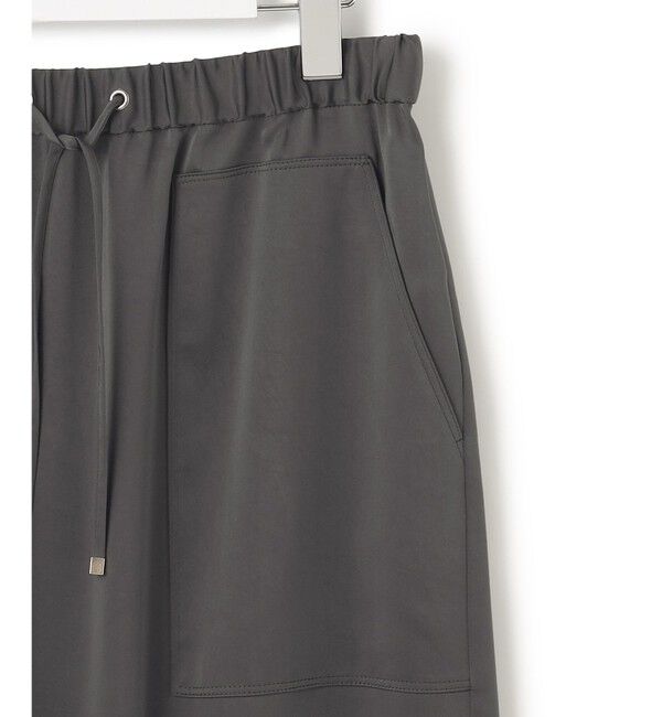 23区「【撥水加工/洗える】スムースサテン Iライン スカート」|スカート|