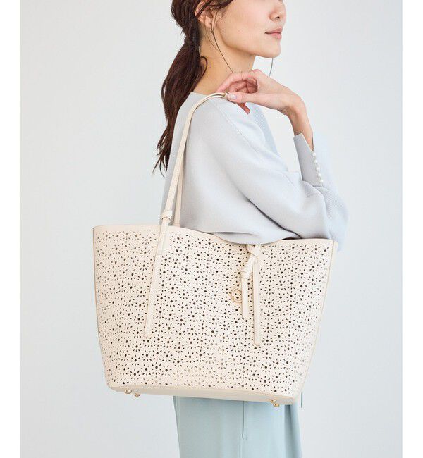 ROPE PICNIC PASSAGE「フルーレットパンチングレーストートバッグ/A4対応」|トートバッグ|