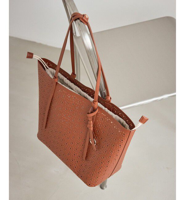 ROPE PICNIC PASSAGE「フルーレットパンチングレーストートバッグ/A4対応」|トートバッグ|