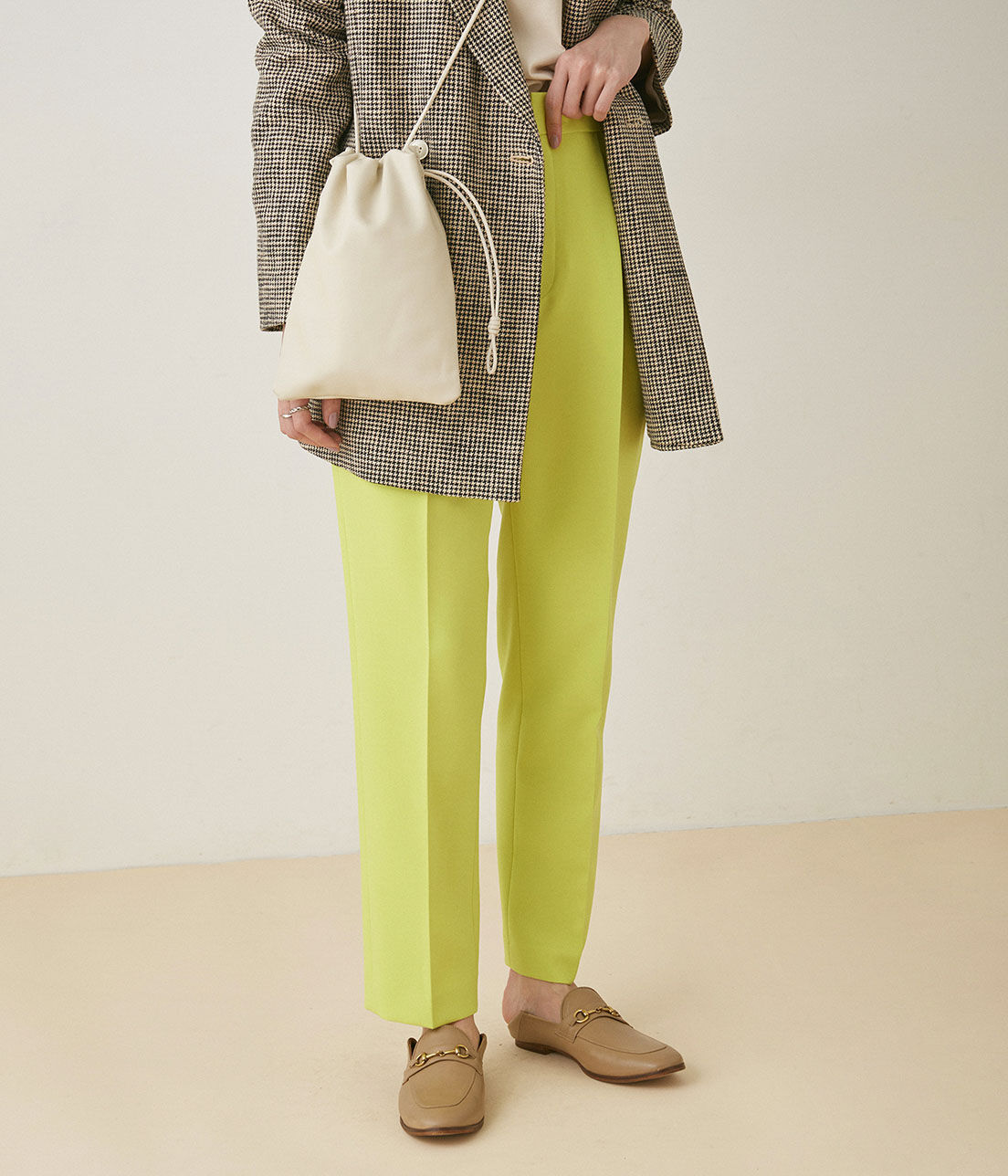 ADAM ET ROPE'「＜洗える＞スリムスラックス」|スラックス|ライトグリーン(33)