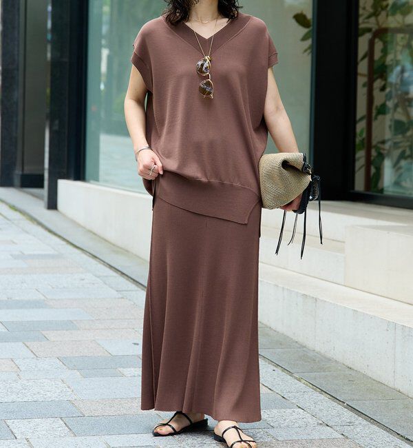  「【ひんやりタッチ・セットアップ対応可】レーヨン混バックテールニット」|ニット・セーター|