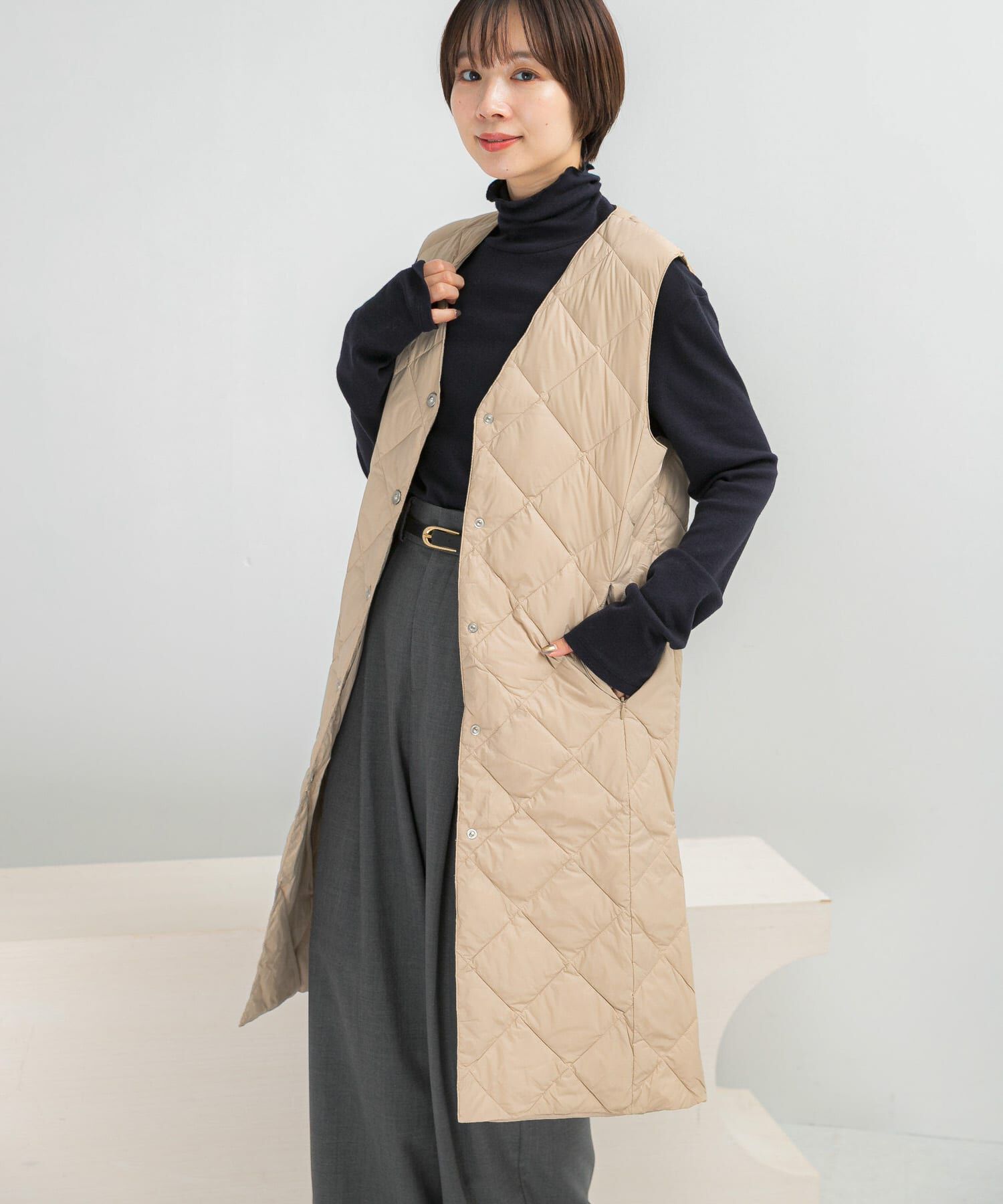 URBAN RESEARCH ROSSO「TAION　VNECK LONG DOWN GILET」|ダウンベスト・ベスト|