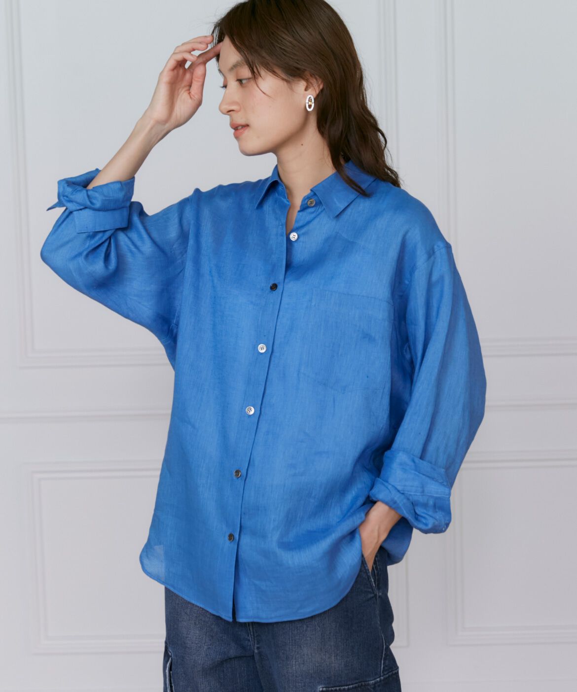 INED「《大きいサイズ》リネンレギュラーカラーシャツ」|シャツ・ブラウス|ブルー1