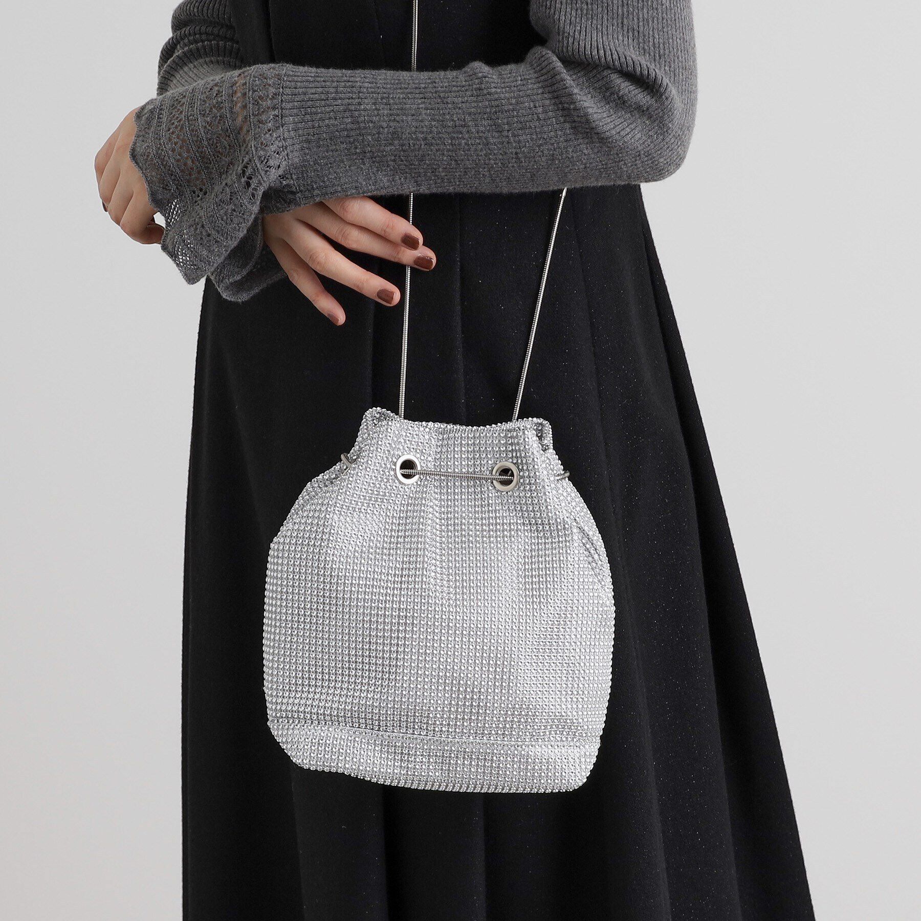 grove「アソートチェーン巾着ショルダー」|ショルダー・メッセンジャー|シルバー(106)