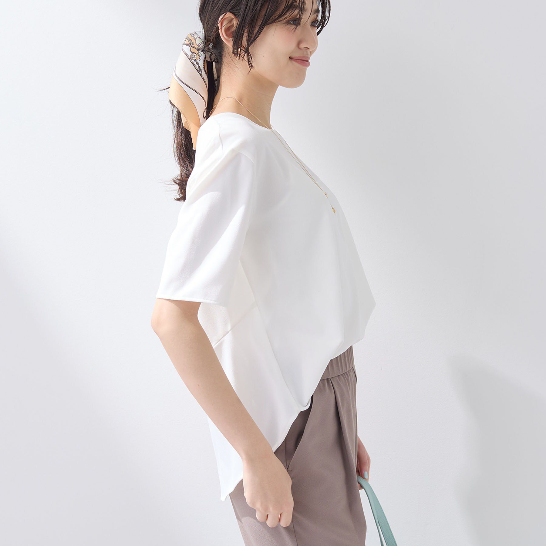 INDIVI「【SETUP可能】エアリーバックシャンブラウス」|Tシャツ・カットソー|