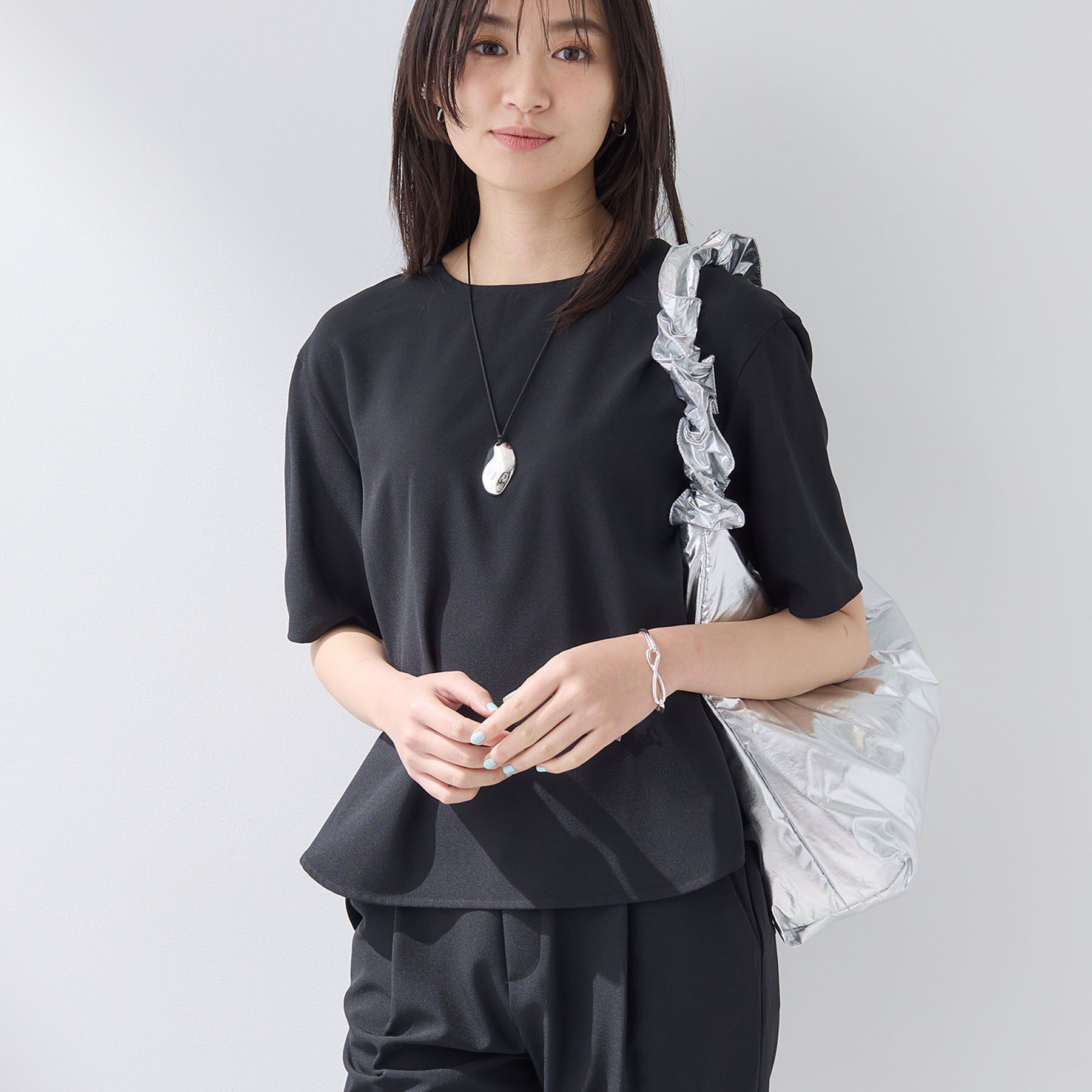 INDIVI「【SETUP可能】エアリーバックシャンブラウス」|Tシャツ・カットソー|ブラック(019)