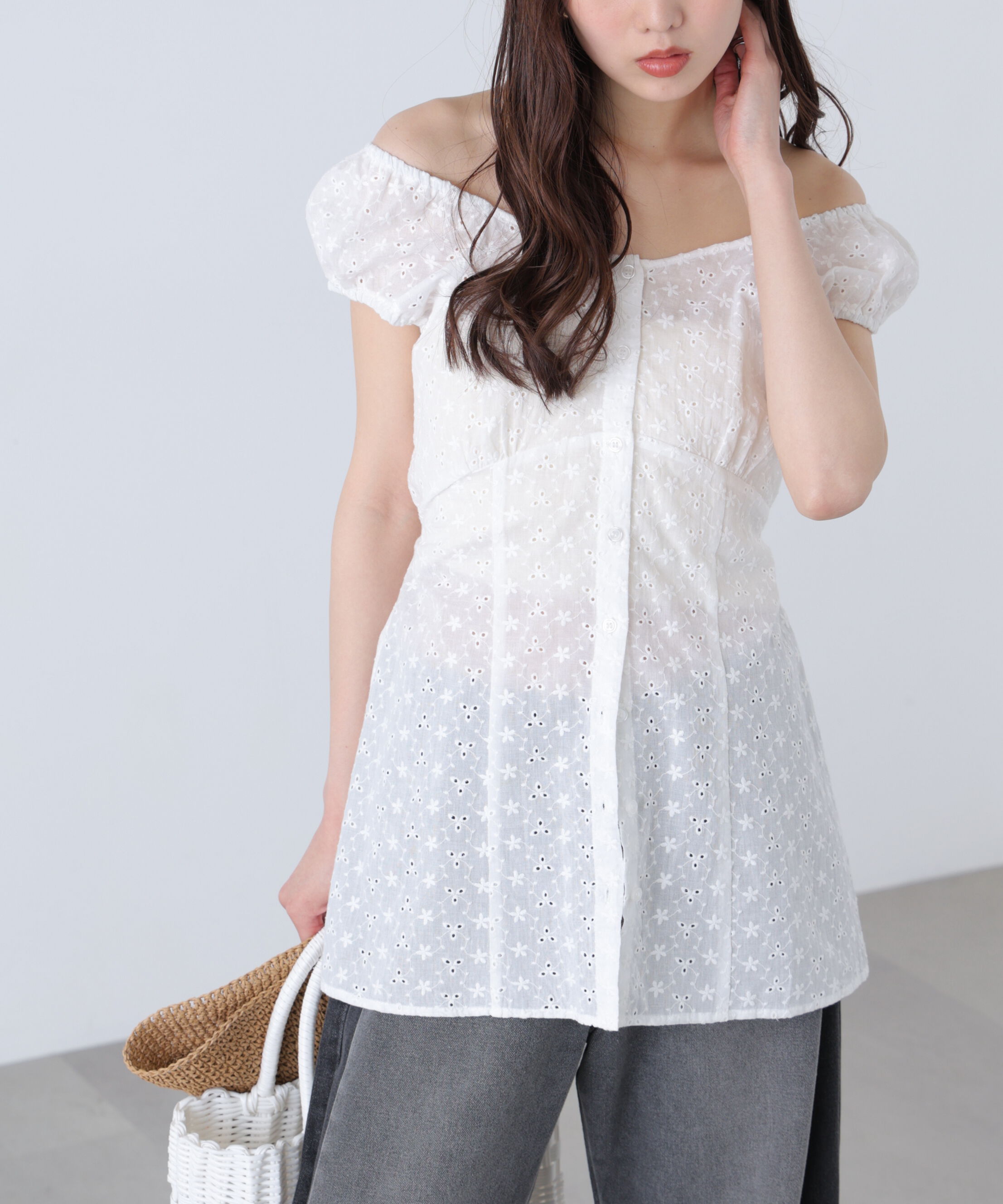  「バックリボン前開きパフスリーブレースチュニックブラウス」|Tシャツ・カットソー|