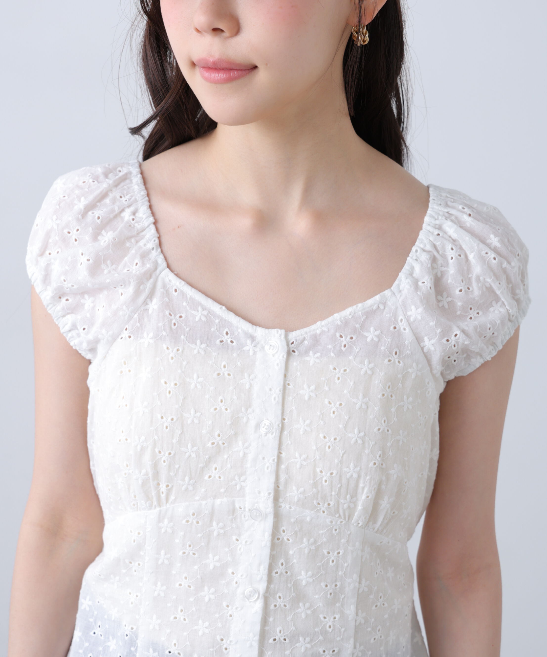  「バックリボン前開きパフスリーブレースチュニックブラウス」|Tシャツ・カットソー|