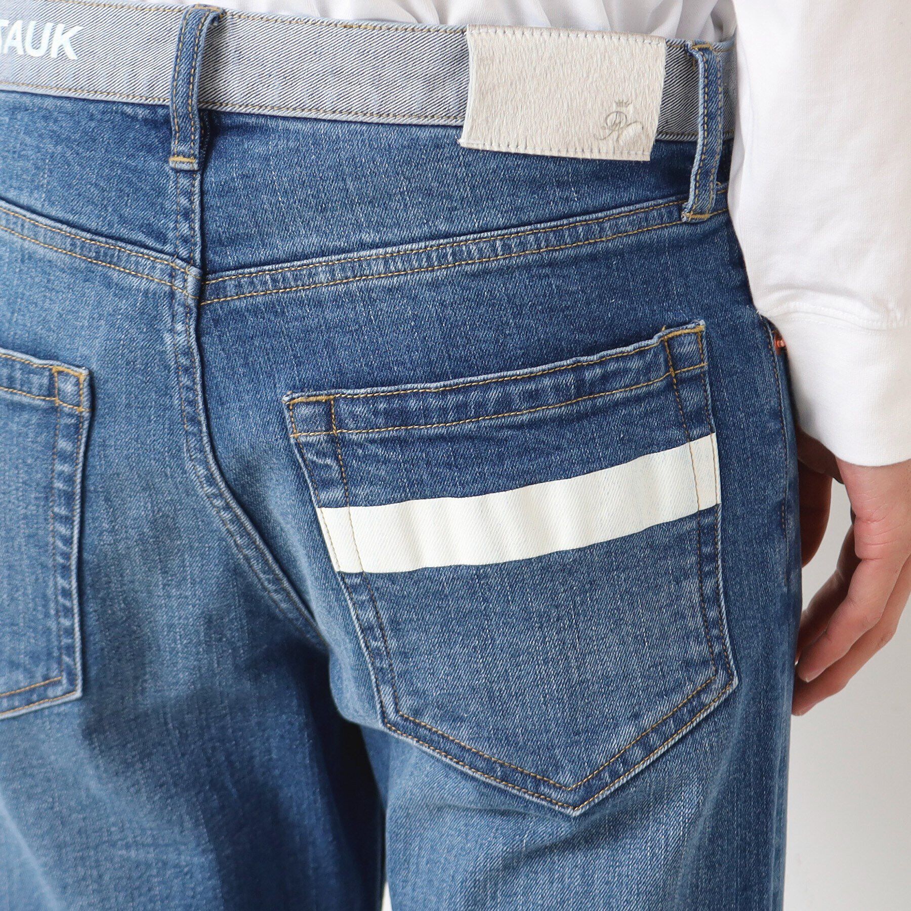 Dessin「【洗える】スリムストレッチデニムパンツ」|デニム|