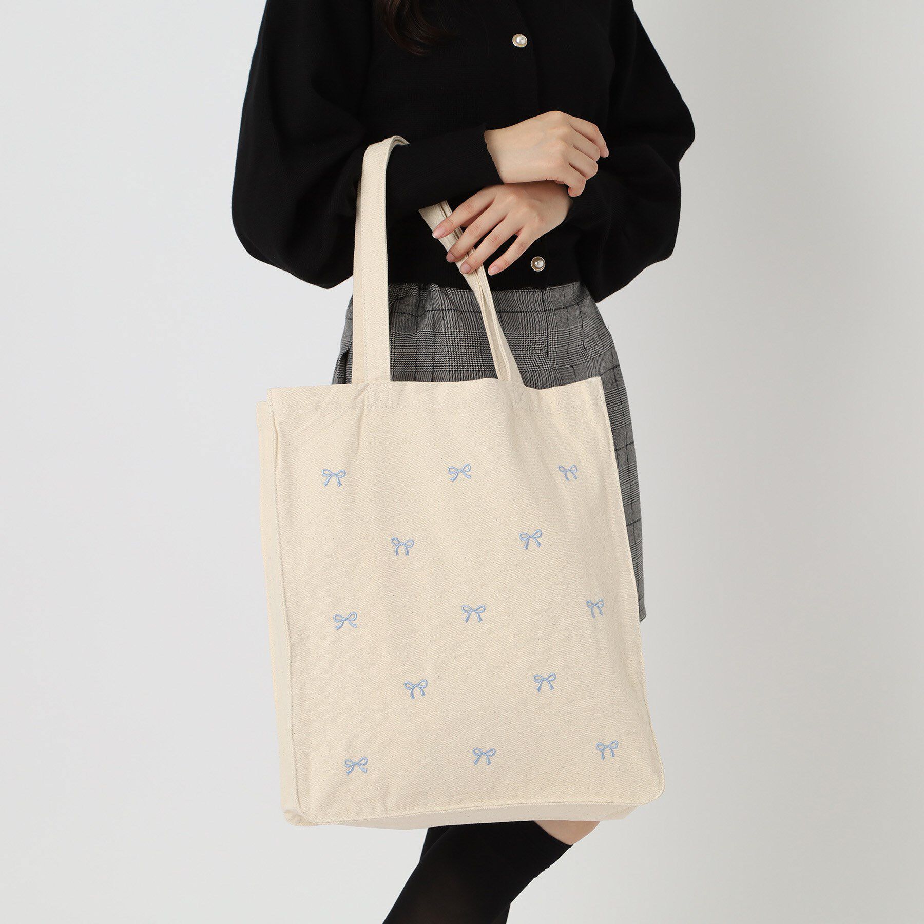 Ober Tashe「【新生活・新学期】リボン刺繍キャンバストートバッグ」|トートバッグ|