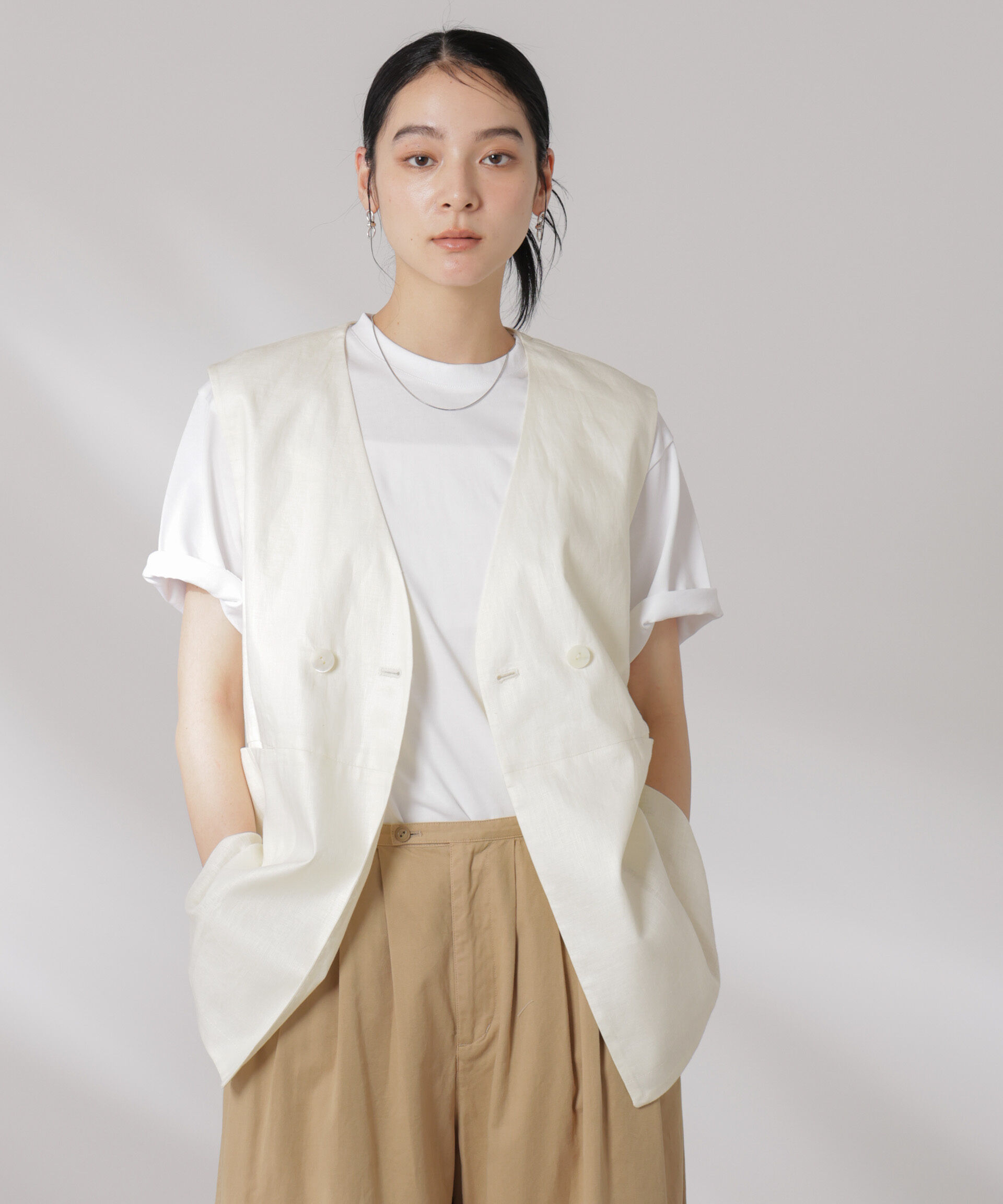 nano･universe「ヨーロピアンフラックス スリットポケットジレ（セットアップ可）」|テーラードジャケット|オフホワイト1