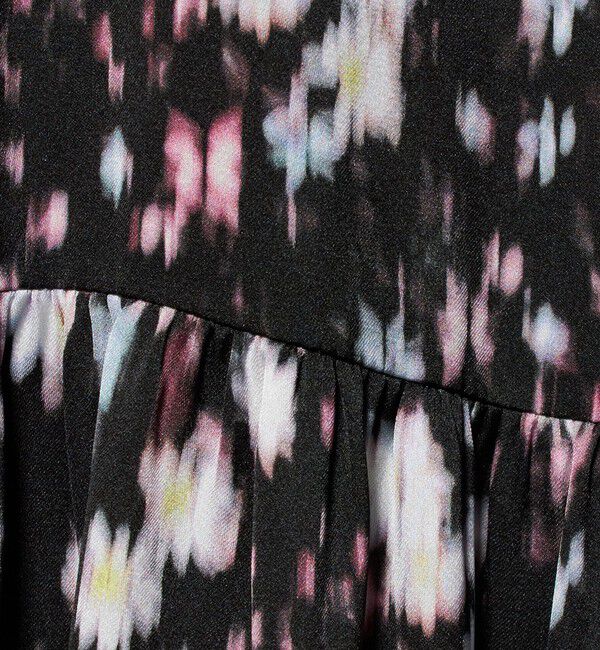 UNITED ARROWS「サテン フラワープリント ボウタイ ワンピース ‐ウォッシャブル‐」|ワンピース|