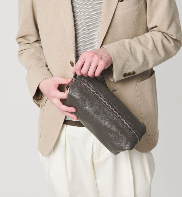 UNITED ARROWS「レザー スクエアクラッチバッグ（ポーチ）」|クラッチバッグ|