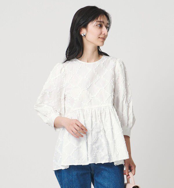 UNITED ARROWS「エンブロイダリー フリル トップス」|シャツ・ブラウス|WHITE