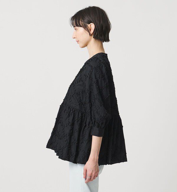 UNITED ARROWS「エンブロイダリー フリル トップス」|シャツ・ブラウス|