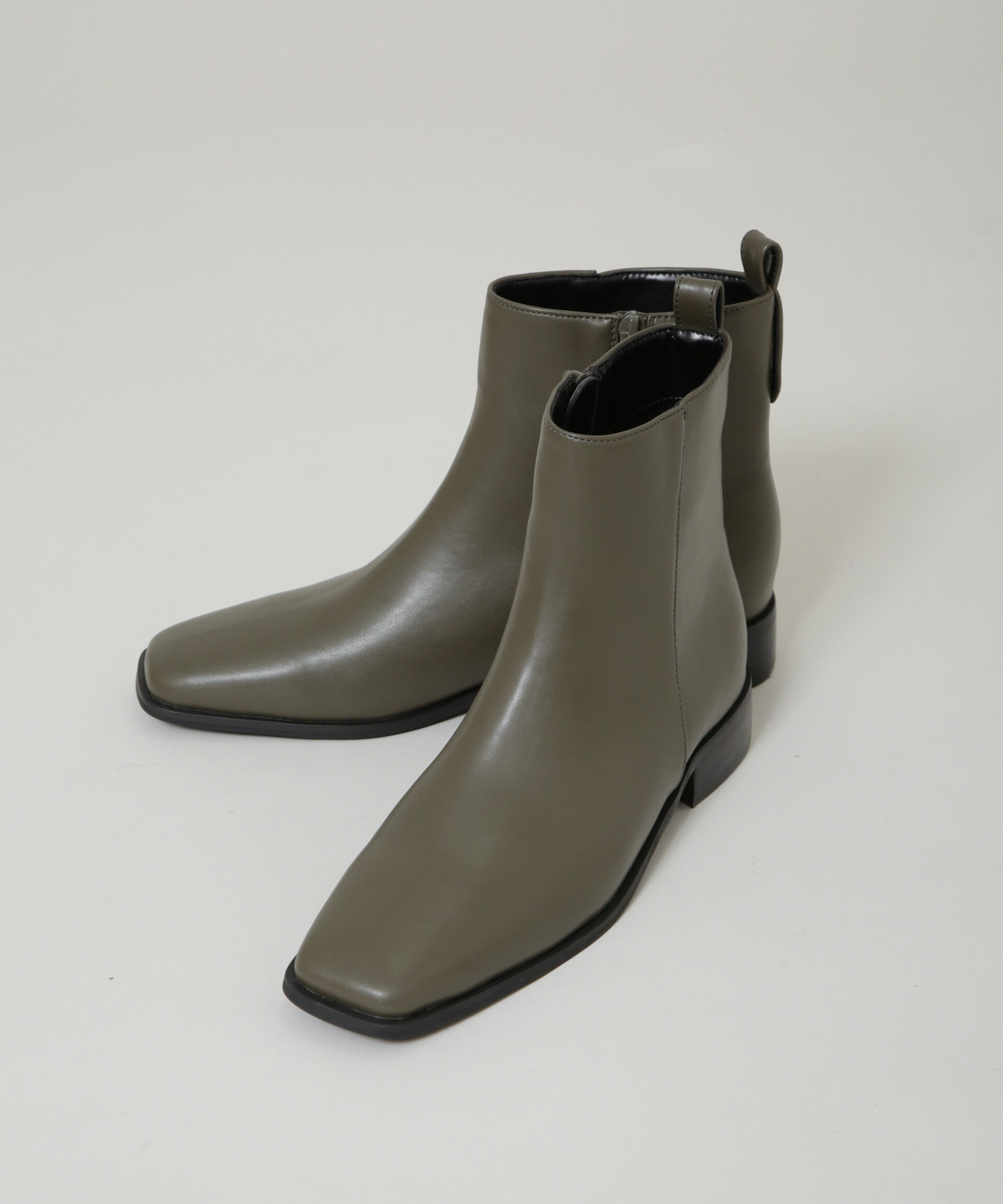 nano･universe「スクエアトゥフラットブーツ」|ビジネス・ドレスシューズ|