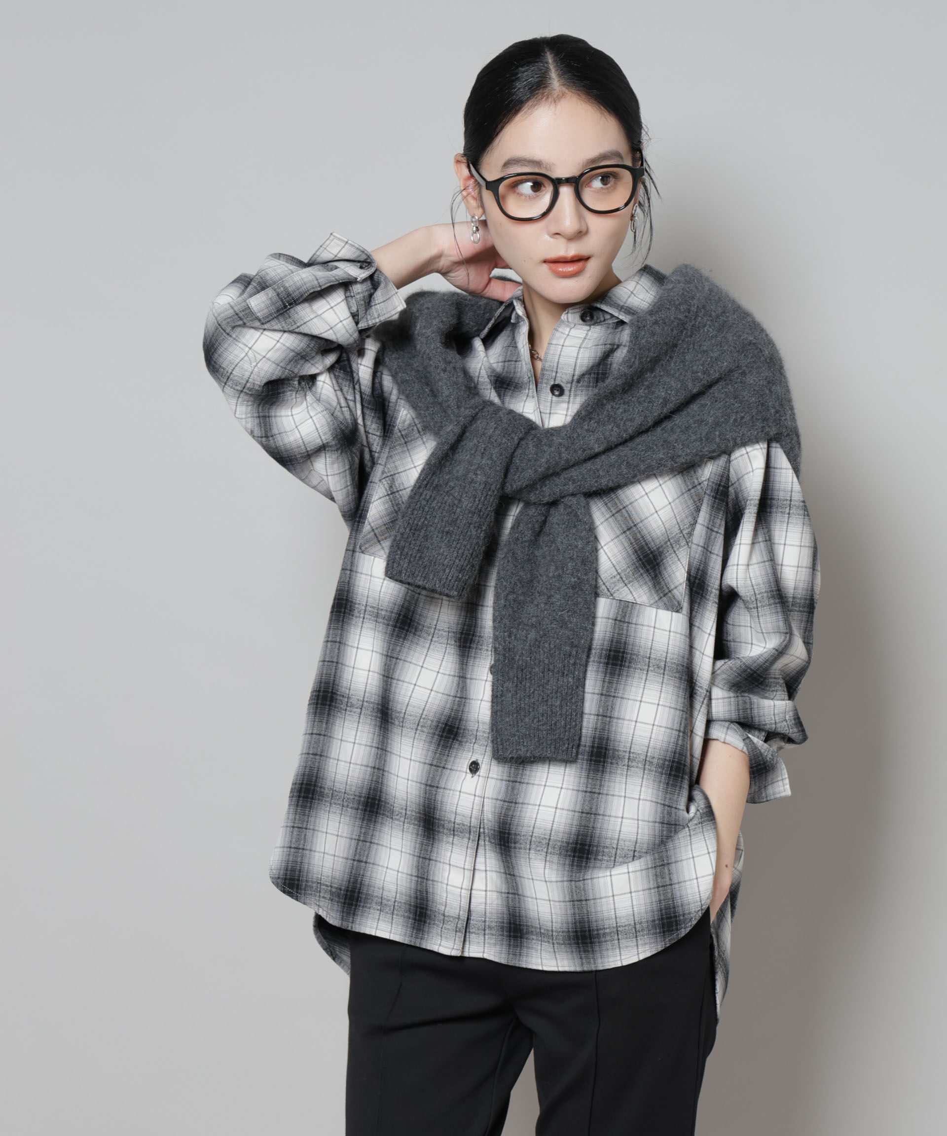 nano･universe「オンブレチェックオーバーネルシャツ」|シャツ・ブラウス|ブラック