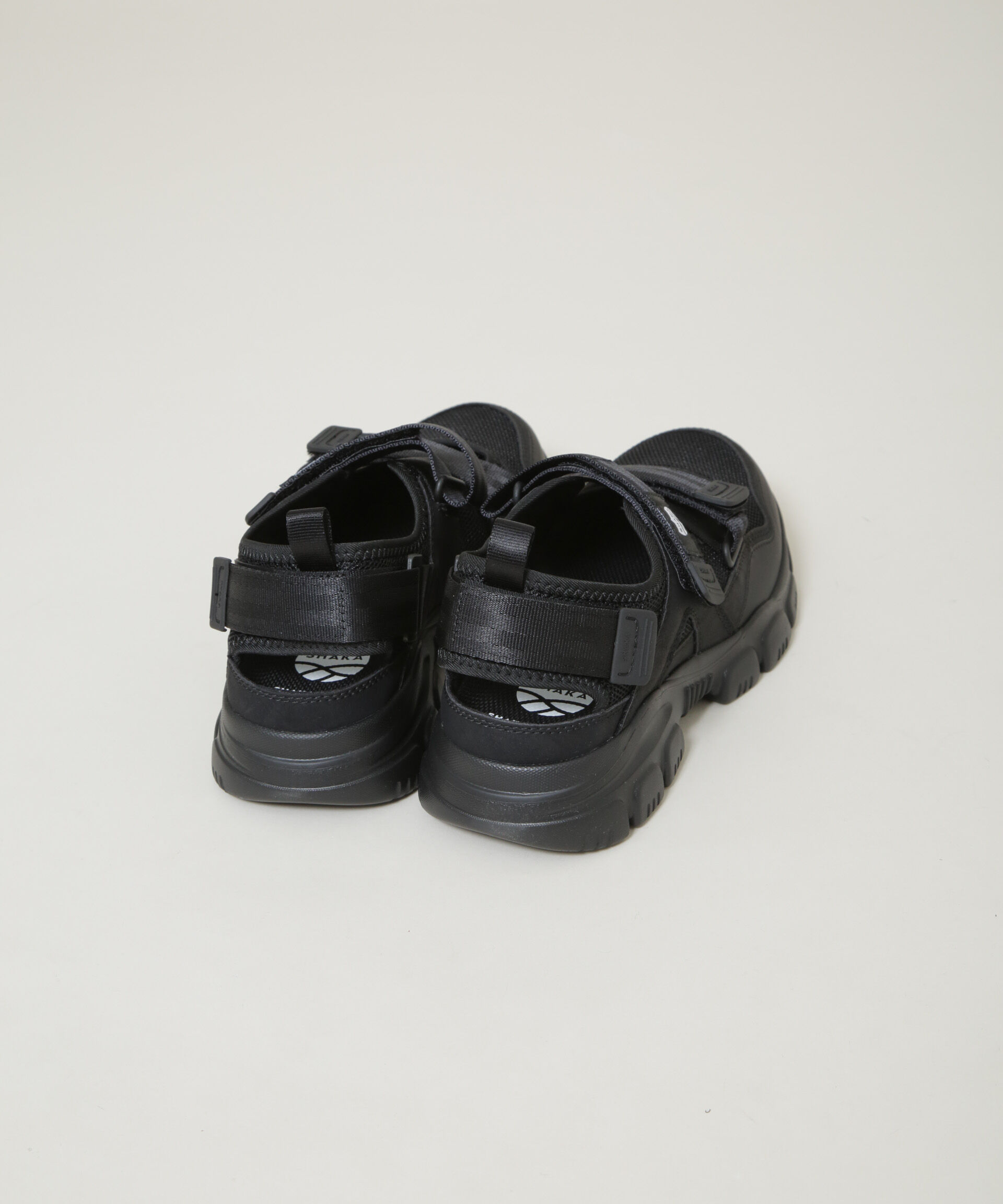 nano･universe「SHAKA/OTTER TRAIL AT」|スニーカー|