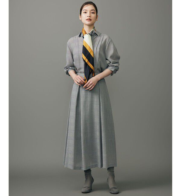 自由区「【SHIHOさん着用】TWハイツイストビエラタックディテール ブラウス」|シャツ・ブラウス|