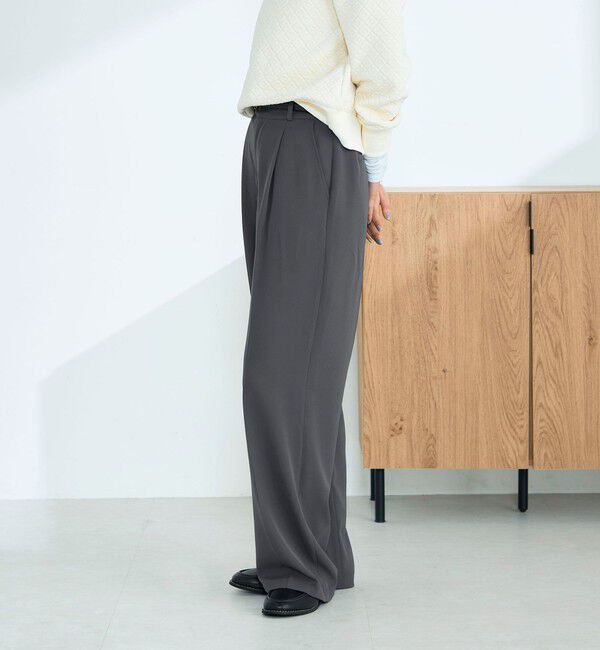 fredy emue「【オン・オフ対応/高身長サイズあり】とろみツイルタックスラックス」|スラックス|