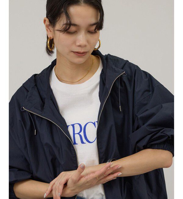 SALON adam et rope'「【Americana（アメリカーナ）】ラフィー丸胴 プリントT / センターロゴ」|Tシャツ・カットソー|