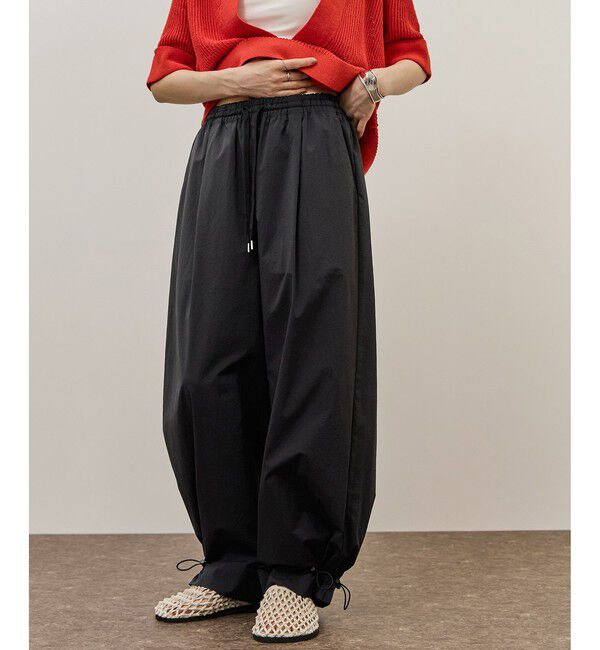 ADAM ET ROPE'「【WEB限定】撥水ウエストタックイージーパンツ」|チノ|