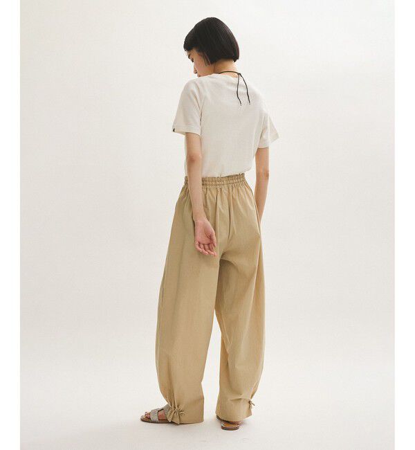 ADAM ET ROPE'「【WEB限定】撥水ウエストタックイージーパンツ」|チノ|