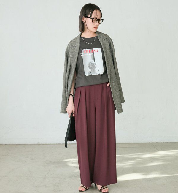  「【ウォッシャブル】【シーズンレスで使える】タックワイドスラックス」|チノ|