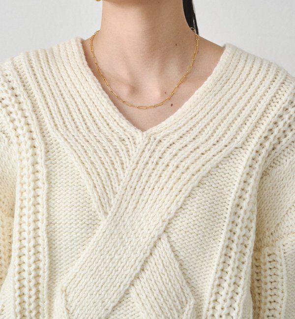  「ケーブルVニット」|ニット・セーター|