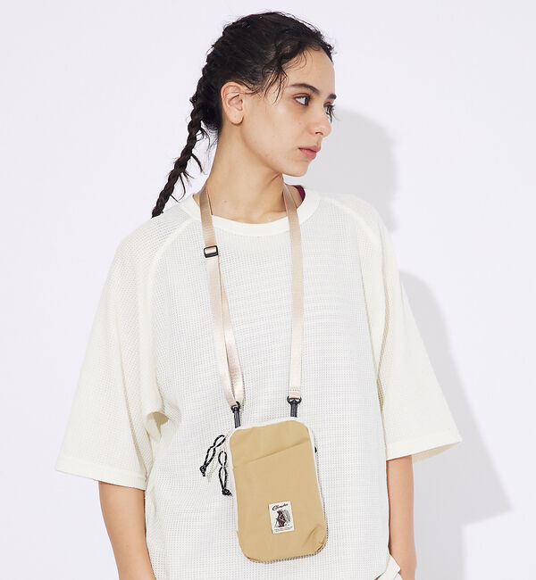 ABAHOUSE「【COBMASTER/コブマスター】Air WP SMARTPHONE 8100」|ショルダー・メッセンジャー|ベージュ