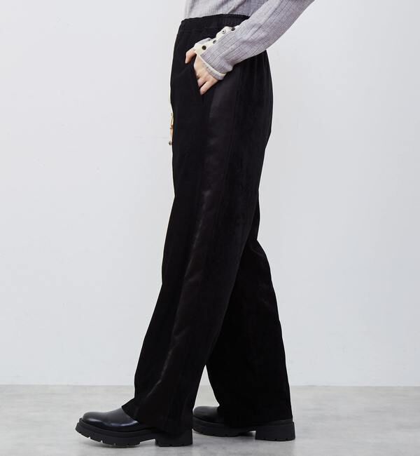Soffitto「【Soffitto x KojiKojiコラボ】サテン側章ベロアリラックスパンツ」|その他|