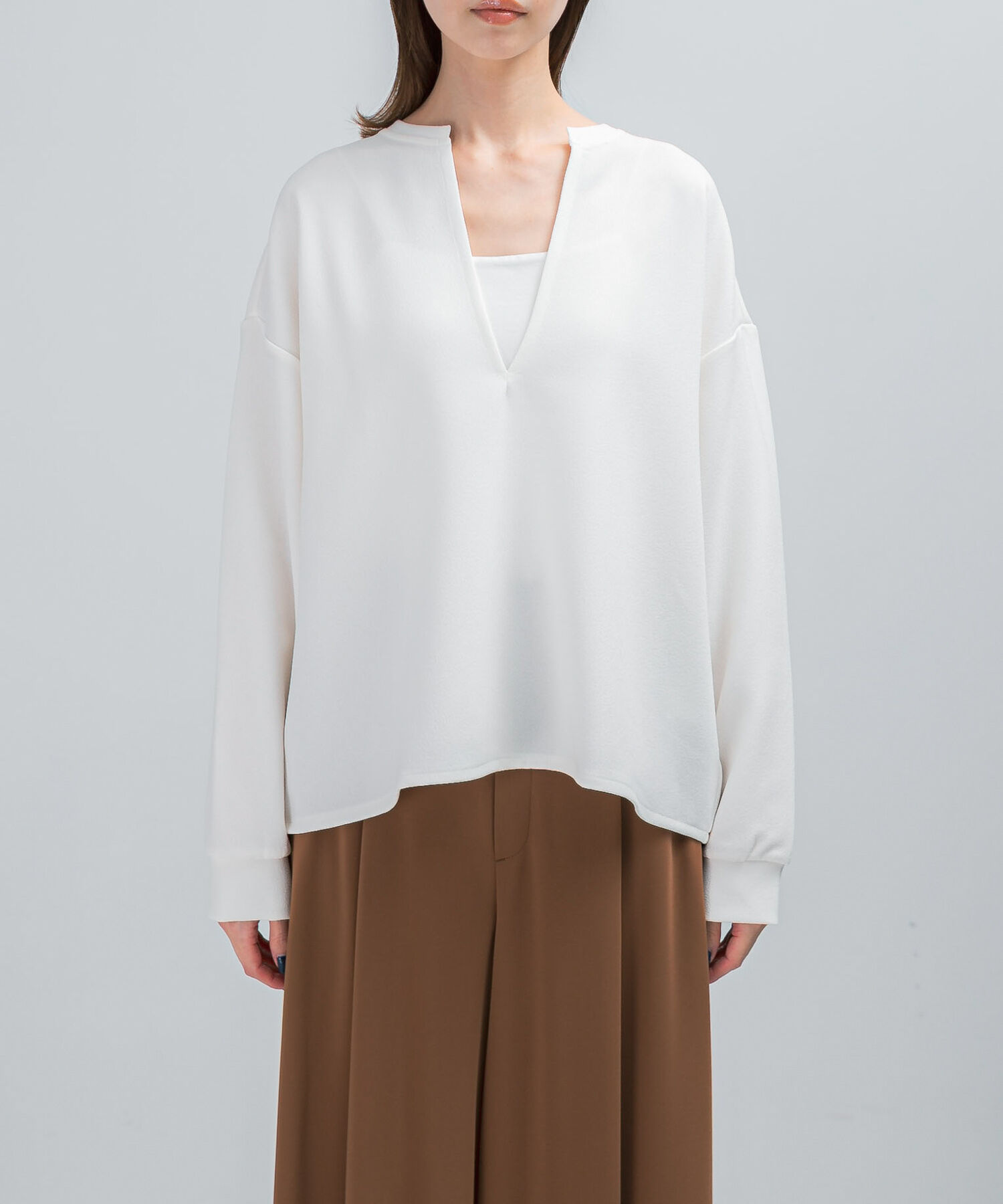 URBAN RESEARCH ROSSO「Vネックジョーゼットプルオーバー」|Tシャツ・カットソー|