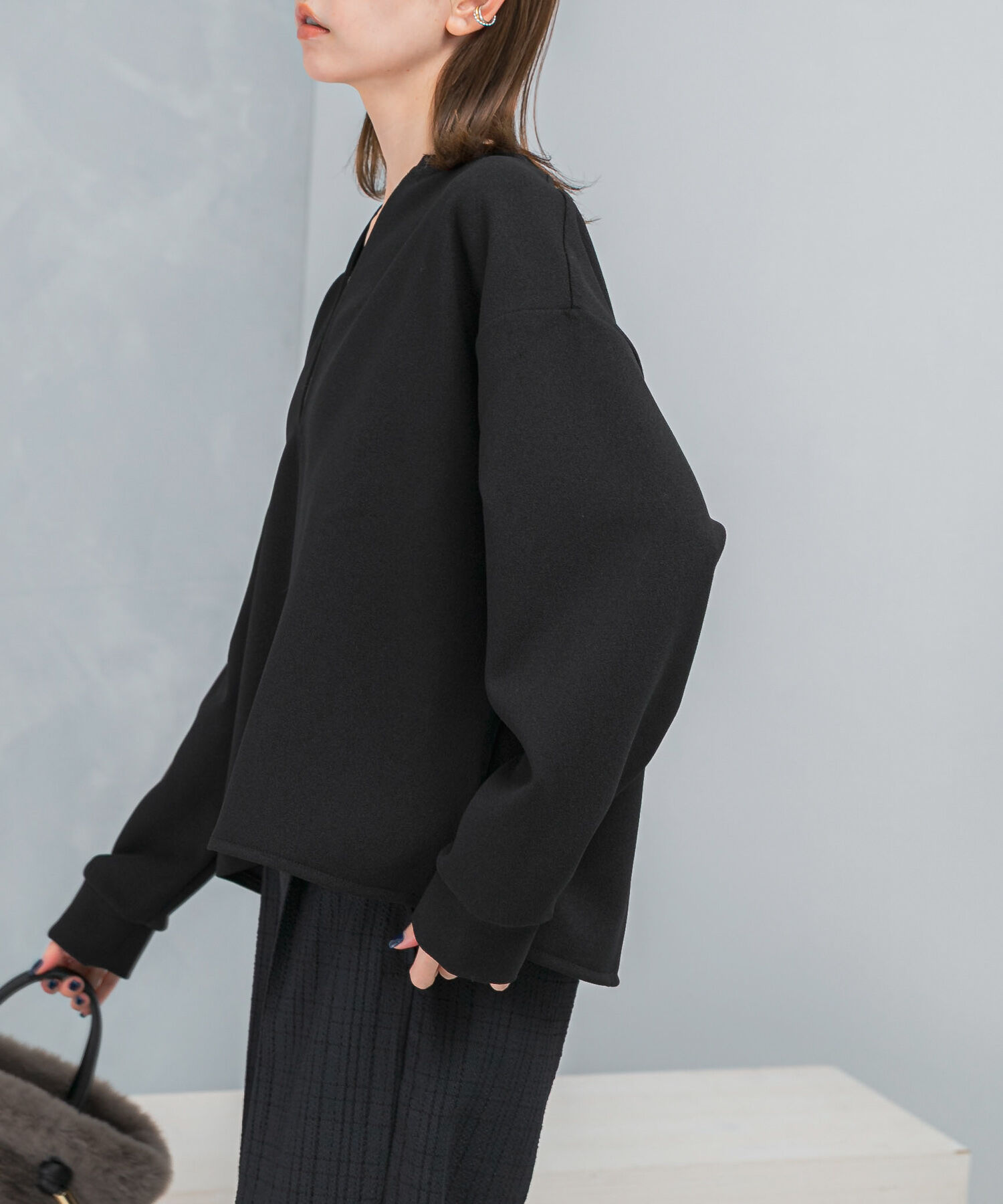 URBAN RESEARCH ROSSO「Vネックジョーゼットプルオーバー」|Tシャツ・カットソー|