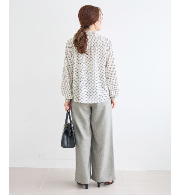  「【日本製】シャーリングネック幾何柄ブラウス」|シャツ・ブラウス|