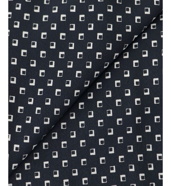  「【日本製】シャーリングネック幾何柄ブラウス」|シャツ・ブラウス|