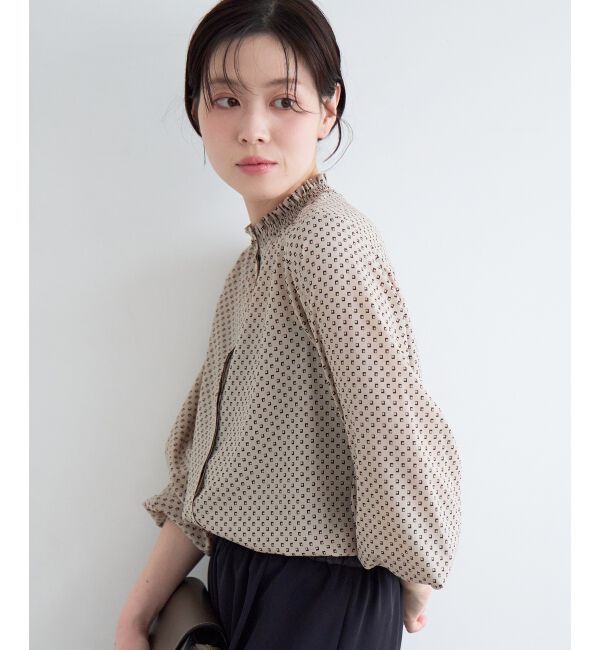  「【日本製】シャーリングネック幾何柄ブラウス」|シャツ・ブラウス|