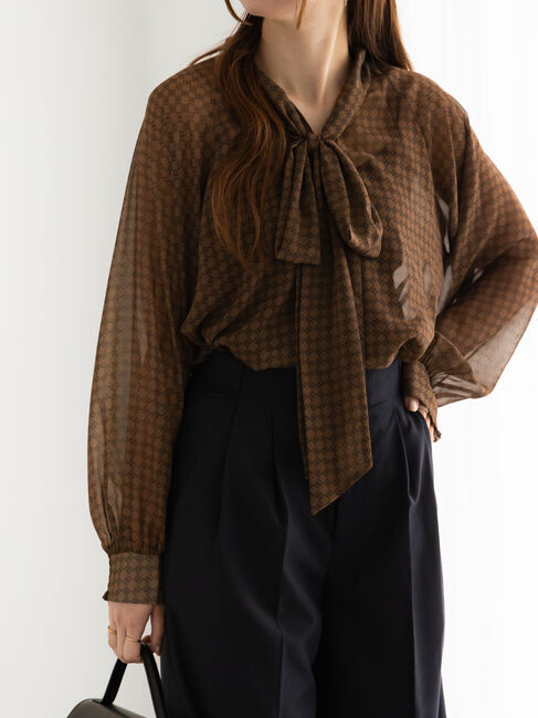 Te chichi「パターンアソートシフォンボウタイブラウス《2025Autumn catalog vol.2 item》」|シャツ・ブラウス|ブラウン