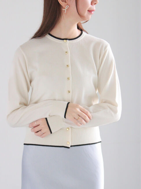 Te chichi「メタルスクエア釦クルーネックカーディガン」|カーディガン|オフホワイト