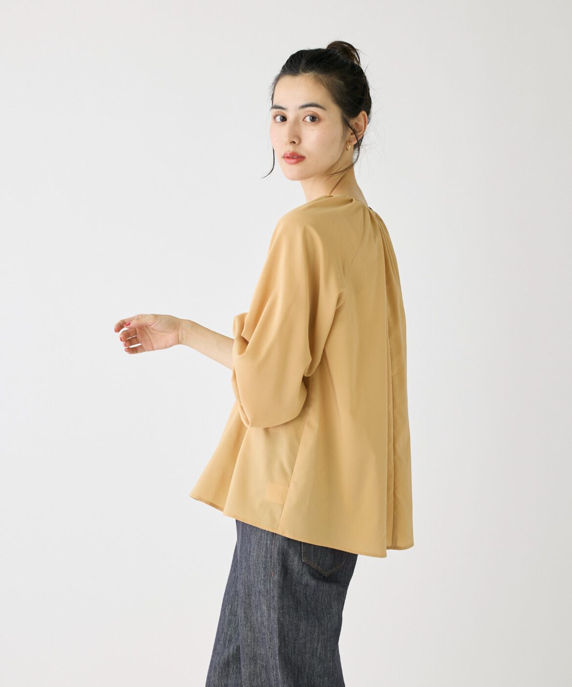 DAY by DAY it&rsquo;s international「ラグランギャザーブラウス」|シャツ・ブラウス|